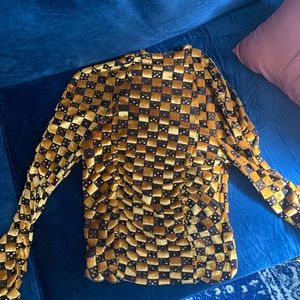 Dice long sleeve crop top!